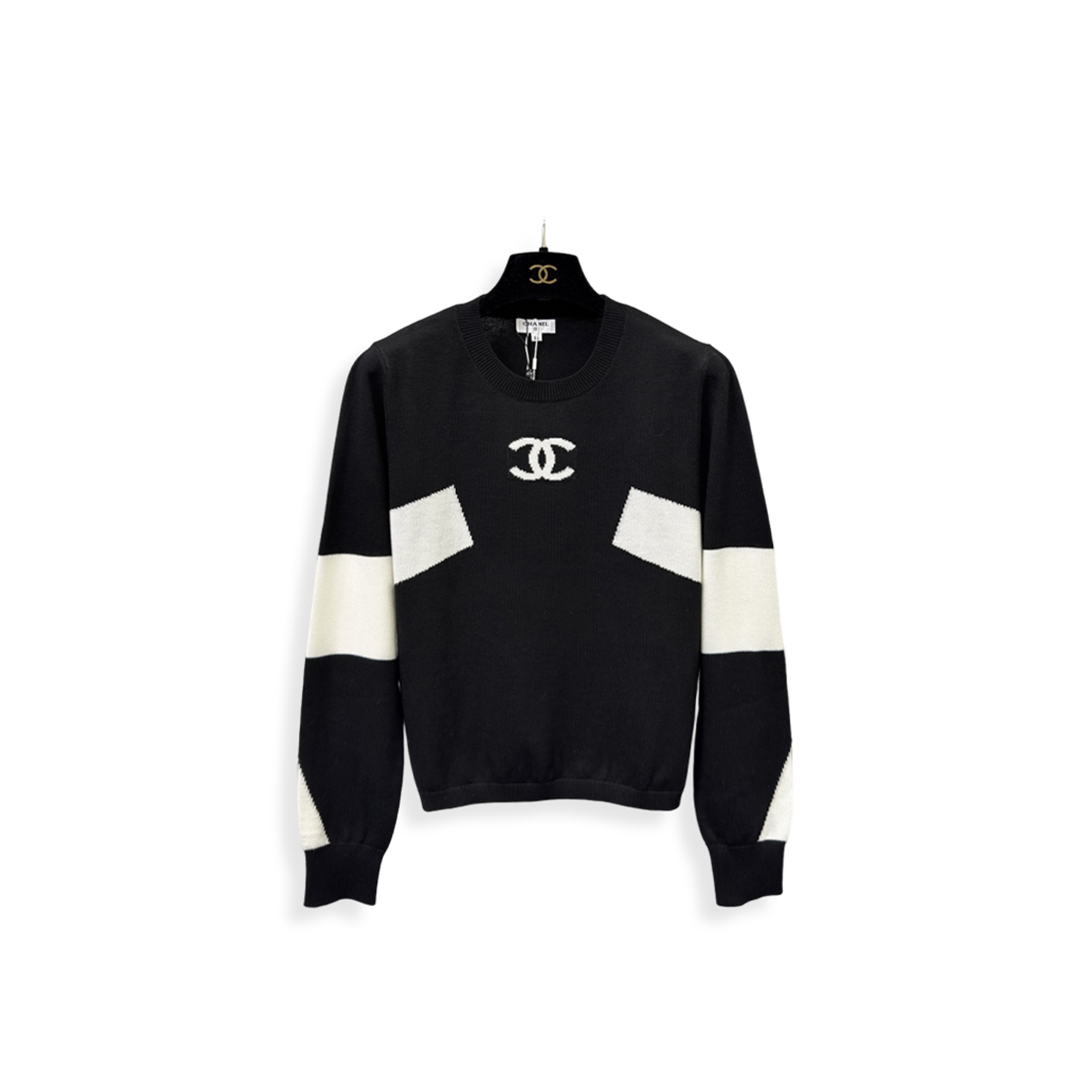 Ch**el ski knit crew neck long sleeve